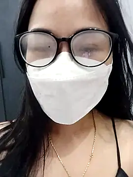 Snapshot of __Anna___ chatting on November 18, 2025, 5:38 pm Anna online show from November 18, 2025, 5:38 pm