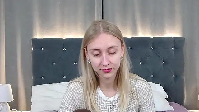 RachaelCute online show from May 9, 2026, 10:51 am
