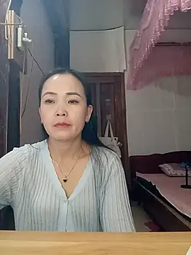 Feeling-hot online show from February 13, 2026, 1:16 am