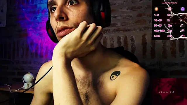 CaramelToy online show from March 1, 2026, 7:14 pm