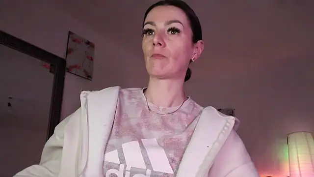 MissyDior8 online show from March 23, 2026, 7:19 am