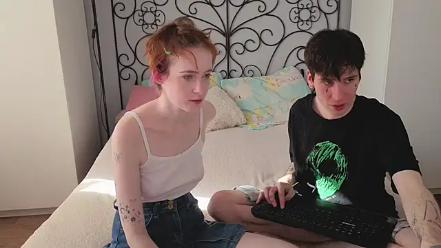 Danny loves Mary online show from April 18, 2026, 2:14 am