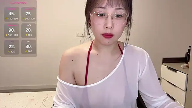 Snapshot of suisui322 chatting on April 21, 2026, 1:07 pm suisui322 online show from April 21, 2026, 1:07 pm