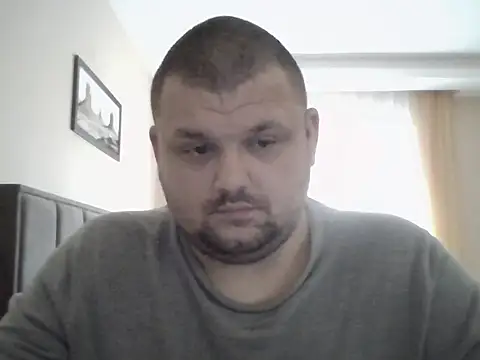 Snapshot of cyrex_monster chatting on November 17, 2025, 1:26 pm cyrex monster online show from November 17, 2025, 1:26 pm