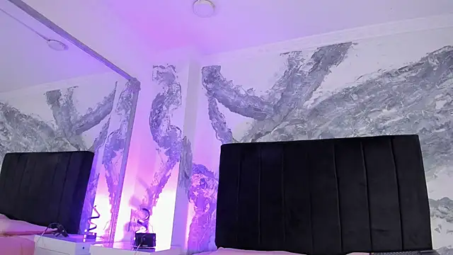 lilithDraven  online show from March 2, 2026, 4:13 am