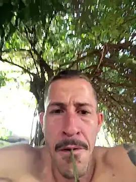 Lucasjandre online show from December 22, 2025, 11:10 am