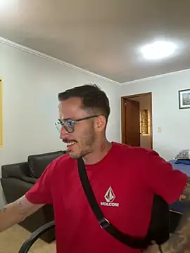 Lucasjandre online show from January 5, 2026, 5:27 pm