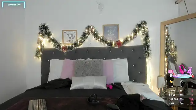 Sara puertaa  online show from December 16, 2025, 7:07 pm