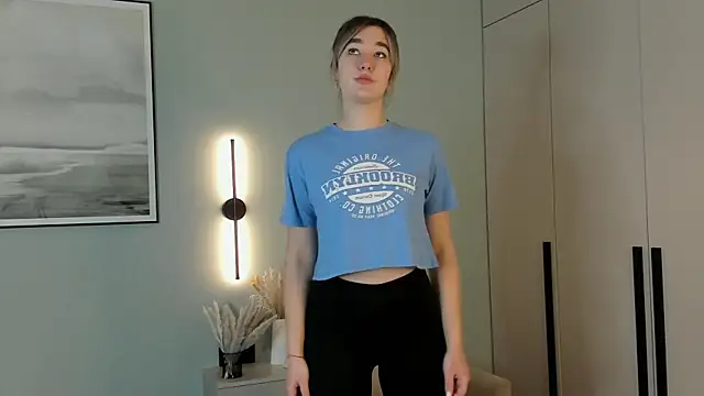 SharonEllis online show from November 20, 2025, 7:31 am