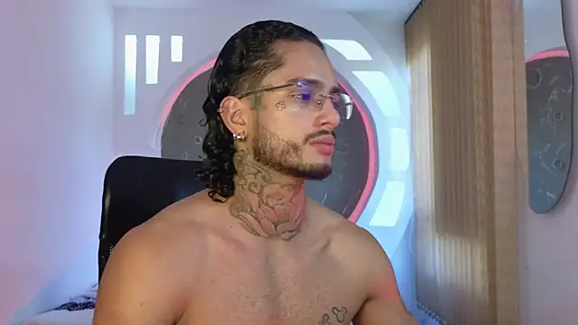 Alanrodgers online show from December 2, 2025, 1:13 pm