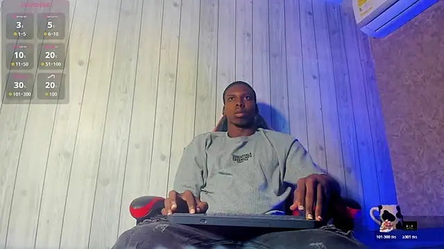 Snapshot of mike_aly chatting on November 25, 2025, 1:00 pm mike aly online show from November 25, 2025, 1:00 pm