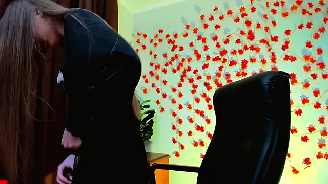 Snapshot of AlicaLOVEalisa777 chatting on January 18, 2026, 5:05 pm AlicaLOVEalisa777 online show from January 18, 2026, 5:05 pm