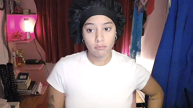 Snapshot of PrettyLittleProblem chatting on November 26, 2025, 2:17 pm PrettyLittleProblem online show from November 26, 2025, 2:17 pm