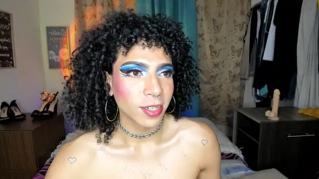 Snapshot of Angel_White25 chatting on April 24, 2026, 12:34 am Angel White25 online show from April 24, 2026, 12:34 am