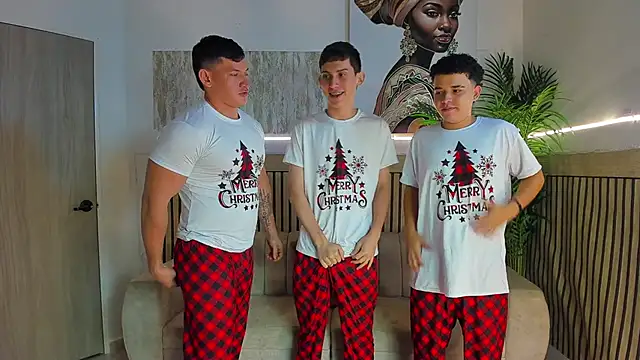 Justingsex1 online show from December 3, 2025, 5:19 am