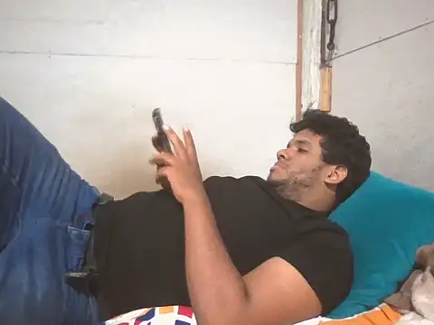 josecamsex27 online show from February 14, 2026, 3:29 am