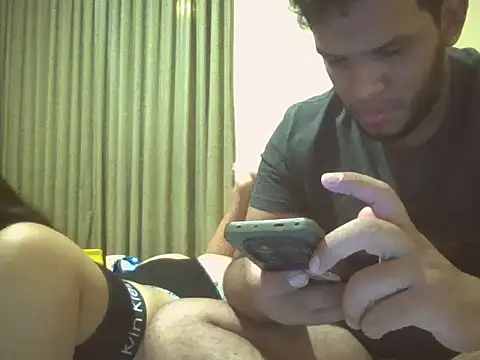 josecamsex27 online show from May 16, 2026, 2:10 am
