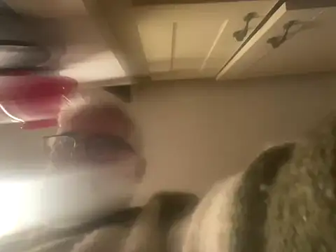 LeatherSdaddy online show from December 3, 2025, 7:24 pm