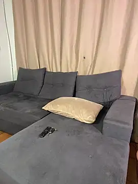 engelintense online show from February 9, 2026, 6:50 pm