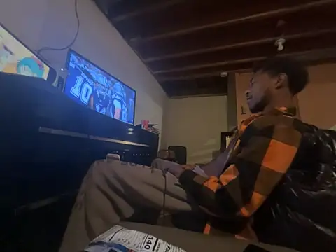 100blkdav online show from April 21, 2026, 4:30 am