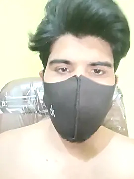 Snapshot of hotyyyyjonny chatting on February 27, 2026, 1:33 pm hotyyyyjonny online show from February 27, 2026, 1:33 pm