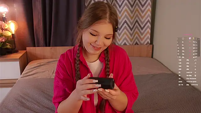 Snapshot of CruzMensch chatting on November 29, 2025, 1:11 pm CruzMensch online show from November 29, 2025, 1:11 pm