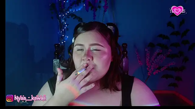 Snapshot of Nyaa_kawaii chatting on December 1, 2025, 9:15 pm Nyaa kawaii online show from December 1, 2025, 9:15 pm