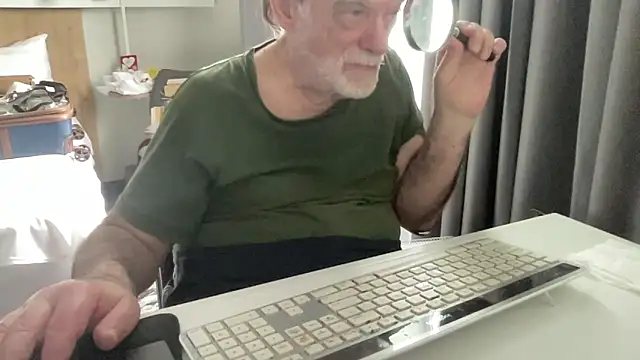 coach-karl online show from February 21, 2026, 9:22 am