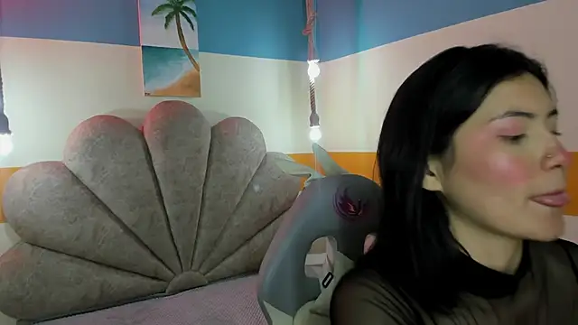 Brandy collinss online show from November 28, 2025, 11:21 am