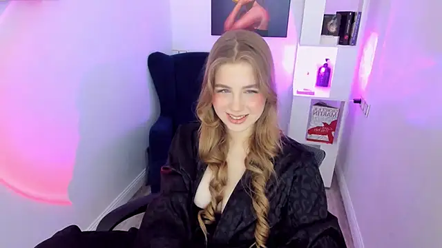 GoldenMirage online show from November 29, 2025, 5:29 am