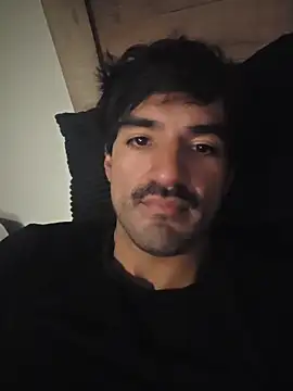 Snapshot of piggylatino chatting on December 17, 2025, 5:51 pm piggylatino online show from December 17, 2025, 5:51 pm