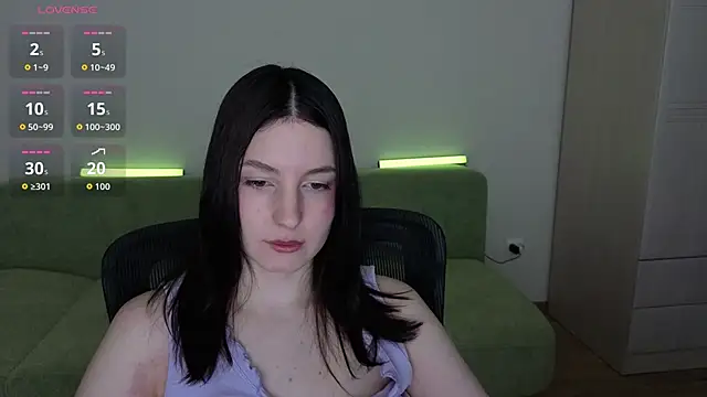 Snapshot of v_crizis324 chatting on May 29, 2026, 1:50 pm v crizis324 online show from May 29, 2026, 1:50 pm