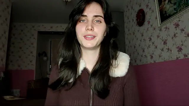 Snapshot of Hervell_Motti chatting on November 14, 2025, 3:37 pm Hervell Motti online show from November 14, 2025, 3:37 pm