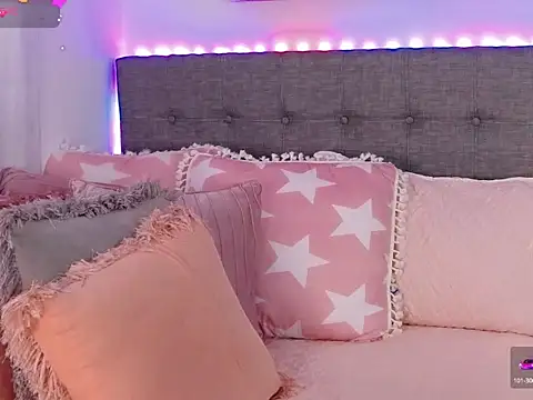 Antonella Lee online show from November 15, 2025, 7:51 pm