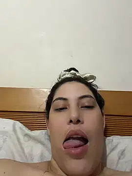 Snapshot of Anna_Bitch_Disgusting chatting on July 12, 2026, 3:29 am Anna Bitch Disgusting online show from July 12, 2026, 3:29 am