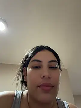 Snapshot of Anna_Bitch_Disgusting chatting on July 4, 2026, 4:08 am Anna Bitch Disgusting online show from July 4, 2026, 4:08 am