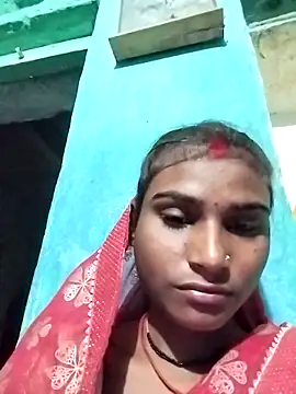 Big Lovexx online show from April 18, 2026, 8:09 pm