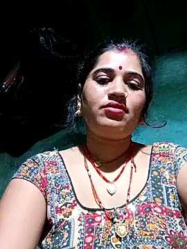 Hot kamla online show from May 13, 2026, 11:12 pm