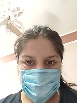 Cute hotzara online show from May 28, 2026, 5:26 am