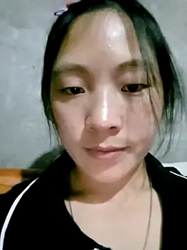 Snapshot of Micky_baby chatting on November 13, 2025, 12:42 pm Micky baby online show from November 13, 2025, 12:42 pm