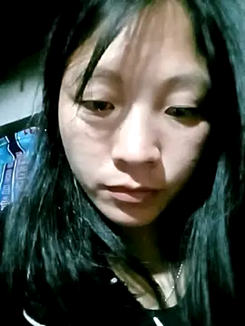 Snapshot of Micky_baby chatting on November 14, 2025, 1:15 pm Micky baby online show from November 14, 2025, 1:15 pm