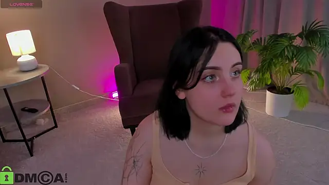 hey tessa online show from November 23, 2025, 11:42 am