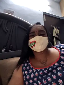 Snapshot of Dharshini98 chatting on June 17, 2026, 2:49 pm Dharshini98 online show from June 17, 2026, 2:49 pm