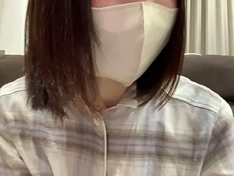 Snapshot of mayumichan13 chatting on February 26, 2026, 8:20 pm mayumichan13 online show from February 26, 2026, 8:20 pm