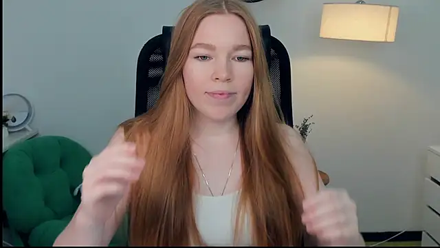 Snapshot of LavetaShiroma chatting on November 22, 2025, 8:18 pm LavetaShiroma online show from November 22, 2025, 8:18 pm