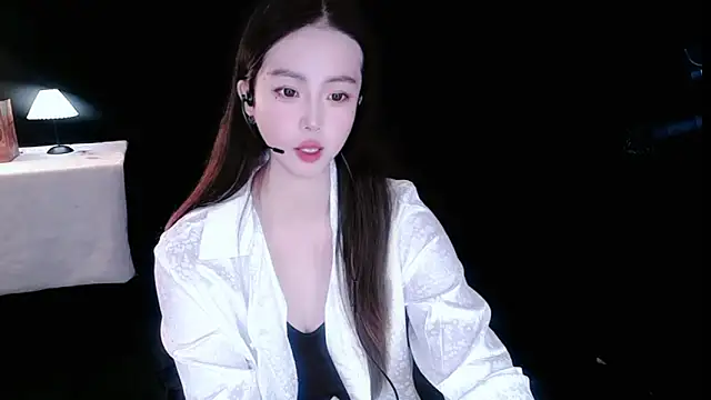 Snapshot of nannanbaby002 chatting on November 24, 2025, 3:01 pm nannanbaby002 online show from November 24, 2025, 3:01 pm