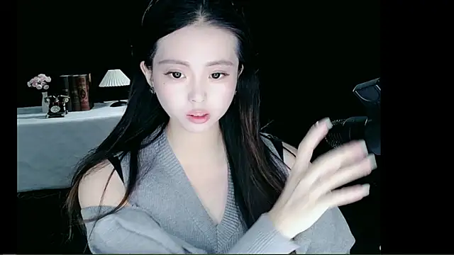 Snapshot of nannanbaby002 chatting on November 18, 2025, 2:20 pm nannanbaby002 online show from November 18, 2025, 2:20 pm