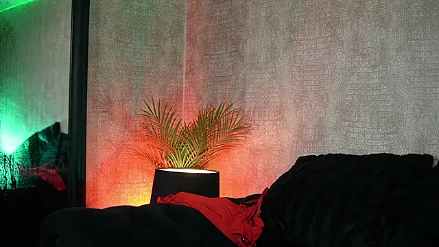 BikiJo online show from November 16, 2025, 6:45 pm