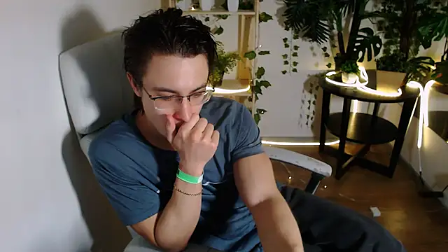 Snapshot of JacobBrat chatting on November 22, 2025, 8:08 pm JacobBrat online show from November 22, 2025, 8:08 pm