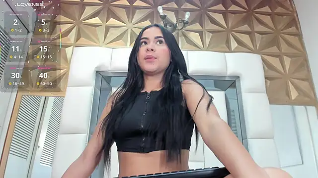 Estefanny lopez19 online show from December 19, 2025, 12:29 pm